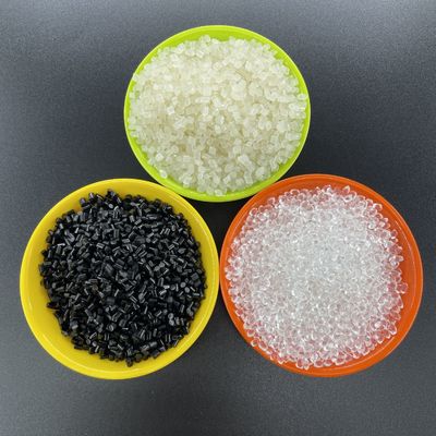 % 40 Karbon Fiber TPU Granule Plastik Enjeksiyon Kalıplaması için Hafif