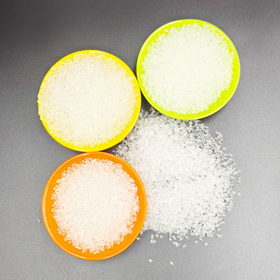 Yüksek şeffaflık, hızlı kalıplama, mükemmel tokluk, çevre dostu TPU plastik enjeksiyon kalıplama veya ekstrüzyon granülleri, evcil hayvan oyuncakları, atlama ipleri, teller için uygundur