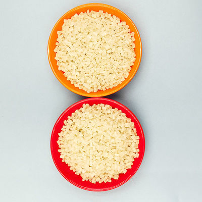 Elektronik Tıbbi ve Otomotiv Uygulamaları için Esnek İletken TPU Alev Geciktirici İyi Kimyasal Direnç