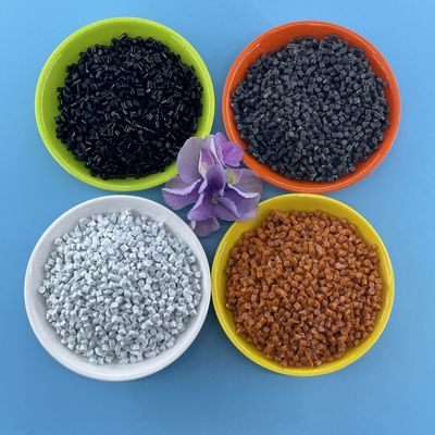 Plastik Enjeksiyon Kalıplaması için Toplu Karbon Elyaf TPU Ham Maddesi