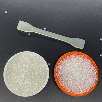 Yüksek şeffaflık, hızlı kalıplama, iyi dayanıklılık, mükemmel sertlik, çevre dostu TPU plastik enjeksiyon kalıplama veya ekstrüzyon parçacıkları, evcil hayvan oyuncakları, atlama halatları, teller için uygundur