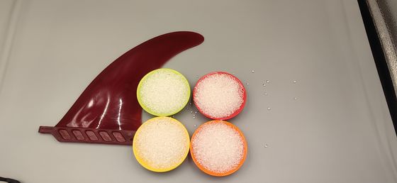 Yüksek Şeffaflıkta Tpu Sertliği 64D, Yaklaşık 5-6mm Şeffaflık, İyi Geri Tepme, Mükemmel Tokluk